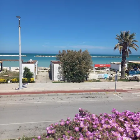 بيت ضيافة Il Canto Del Mare & 4*