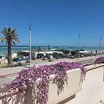 Il Canto Del Mare & Πανσιόν