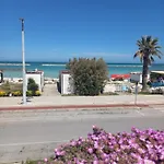 Πανσιόν Il Canto Del Mare & *