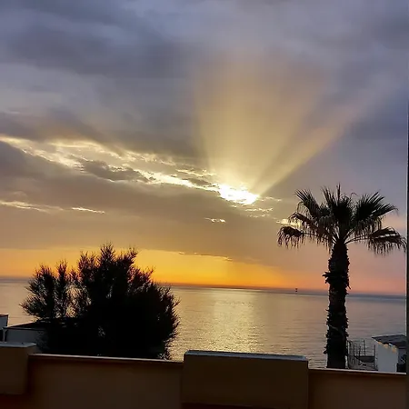 Il Canto Del Mare & Konukevi Porto SantʼElpidio