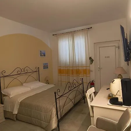 Il Canto Del Mare & Konukevi *