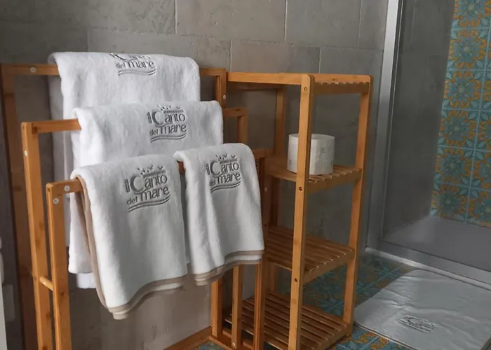 Il Canto Del Mare & Pensión Porto SantʼElpidio